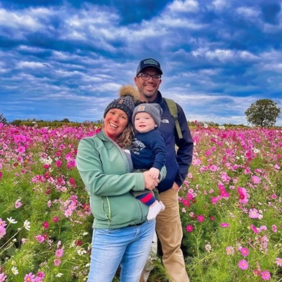 Meet your Posher, Stephanie - Picture 1 of 1